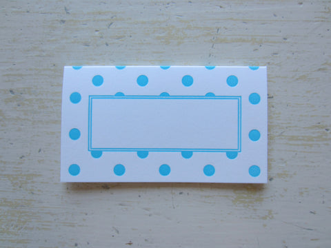 polka dot aqua place cards