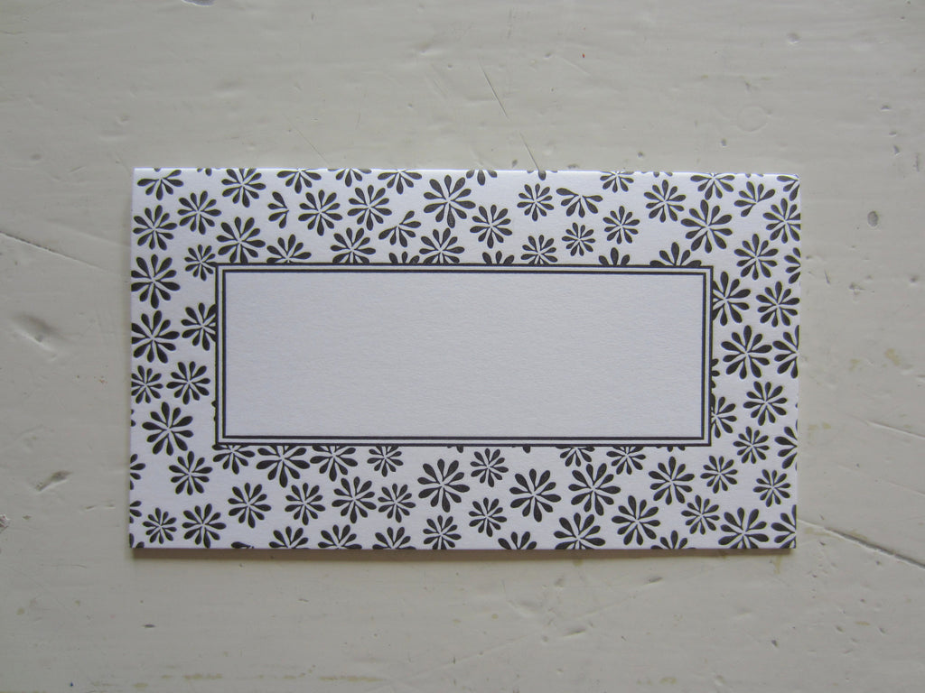 ditsy black place cards